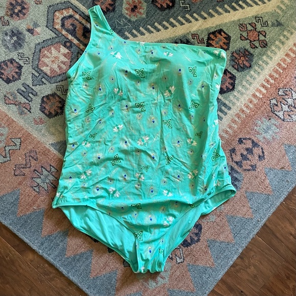 her universe rare Disney Aladdin Jasmine Peacock Swimsuit Plus Size - Picture 2 of 8